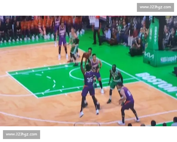 2K 中距离评分争议:杜兰特屈居第三,麦克布莱德高分引质疑 2K 中距离评分争议:杜兰特屈居第三,麦克布莱德高分引质疑